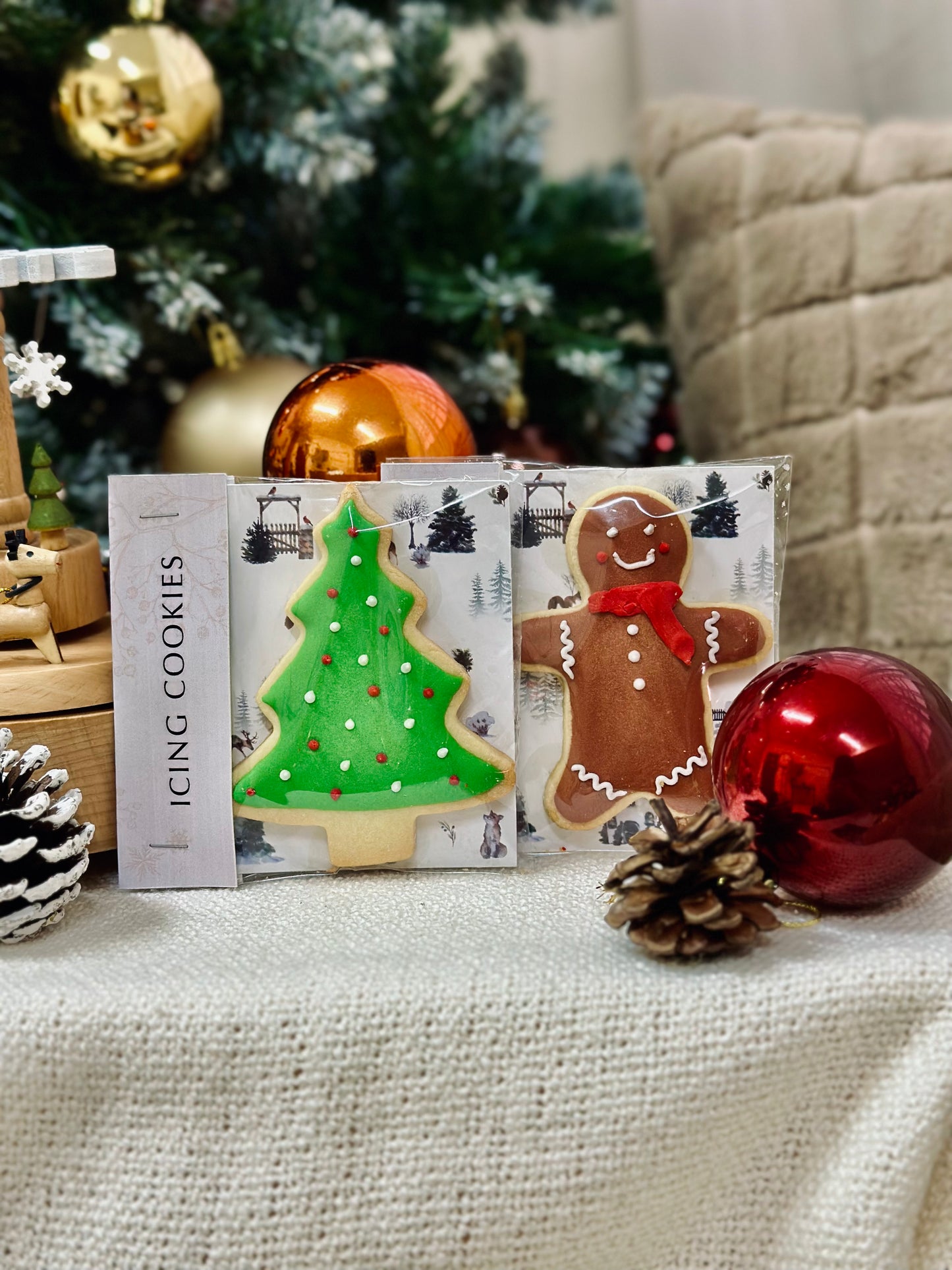 Christmas 2023: Celestial Blooms | Jolly Jubilee