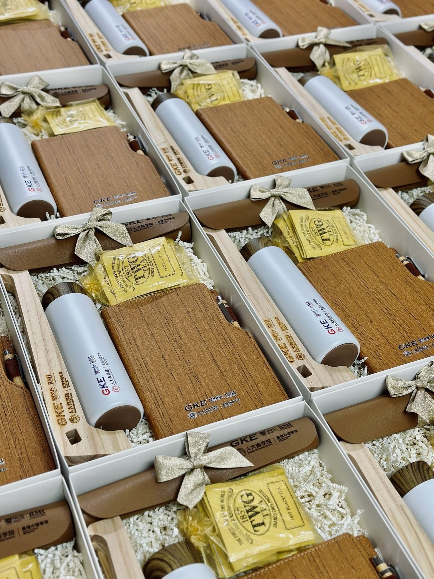 Corporate Giftset | Set 23 - The Chic Habitat