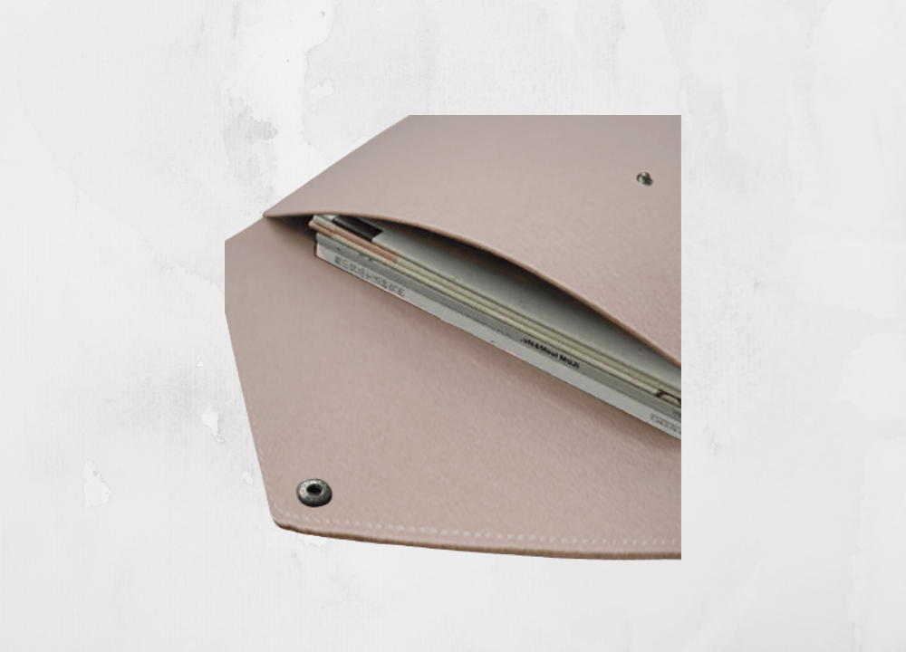 Feltfolio | 14" Felt iPad and Document Carry Folder - Personalized Gift - The Chic Habitat