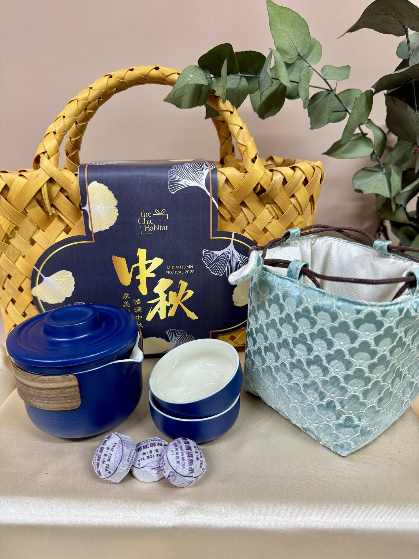 Floral Reunion 花香团圆 - Personalized Gift - The Chic Habitat