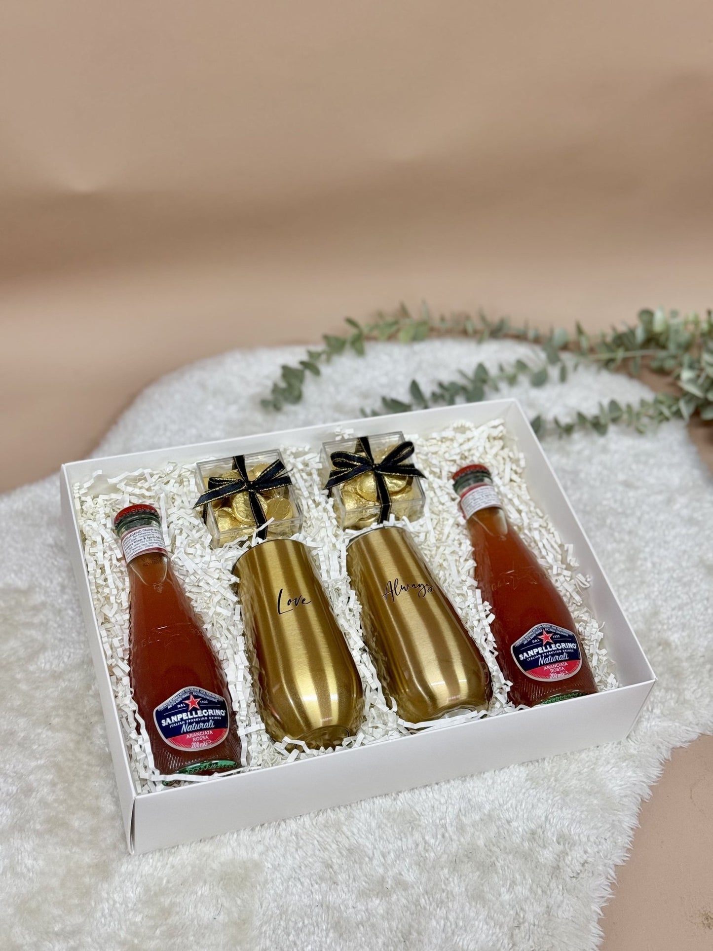 Gift Set | For THEM - Just Married - The Chic Habitat
