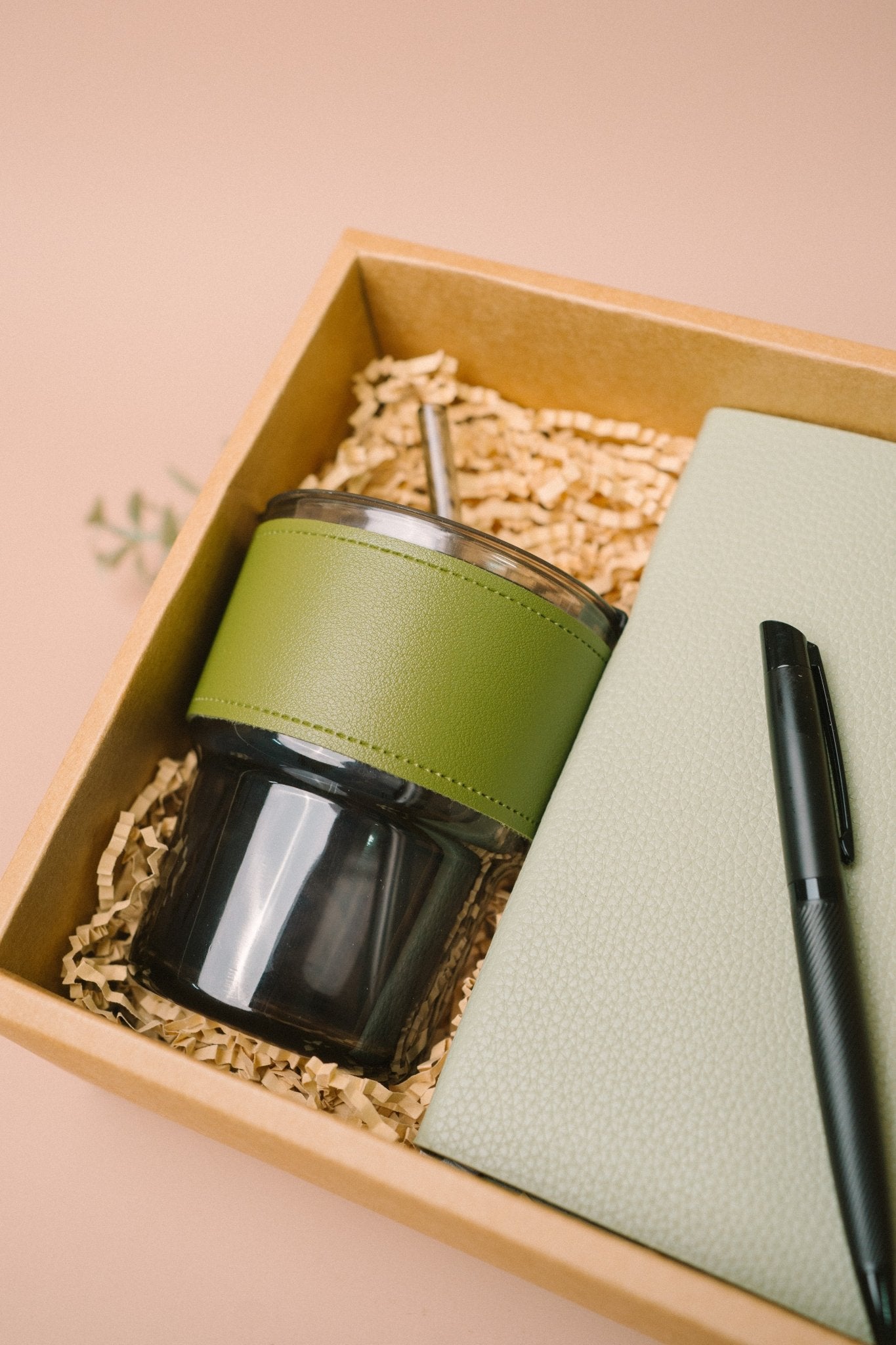 Gift Set | Sips & Scribbles - Personalized Gift - The Chic Habitat