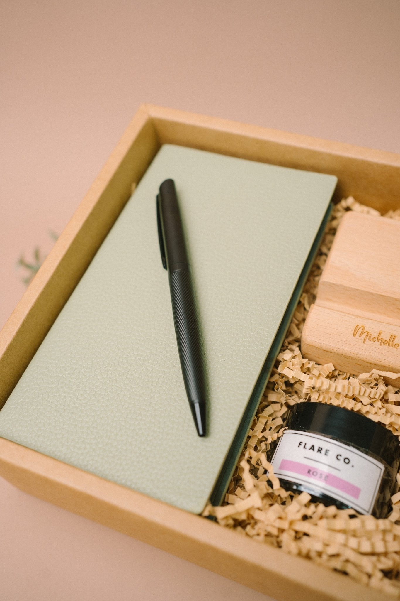 Gift Set | The Thoughtkeeper - Personalized Gift - The Chic Habitat