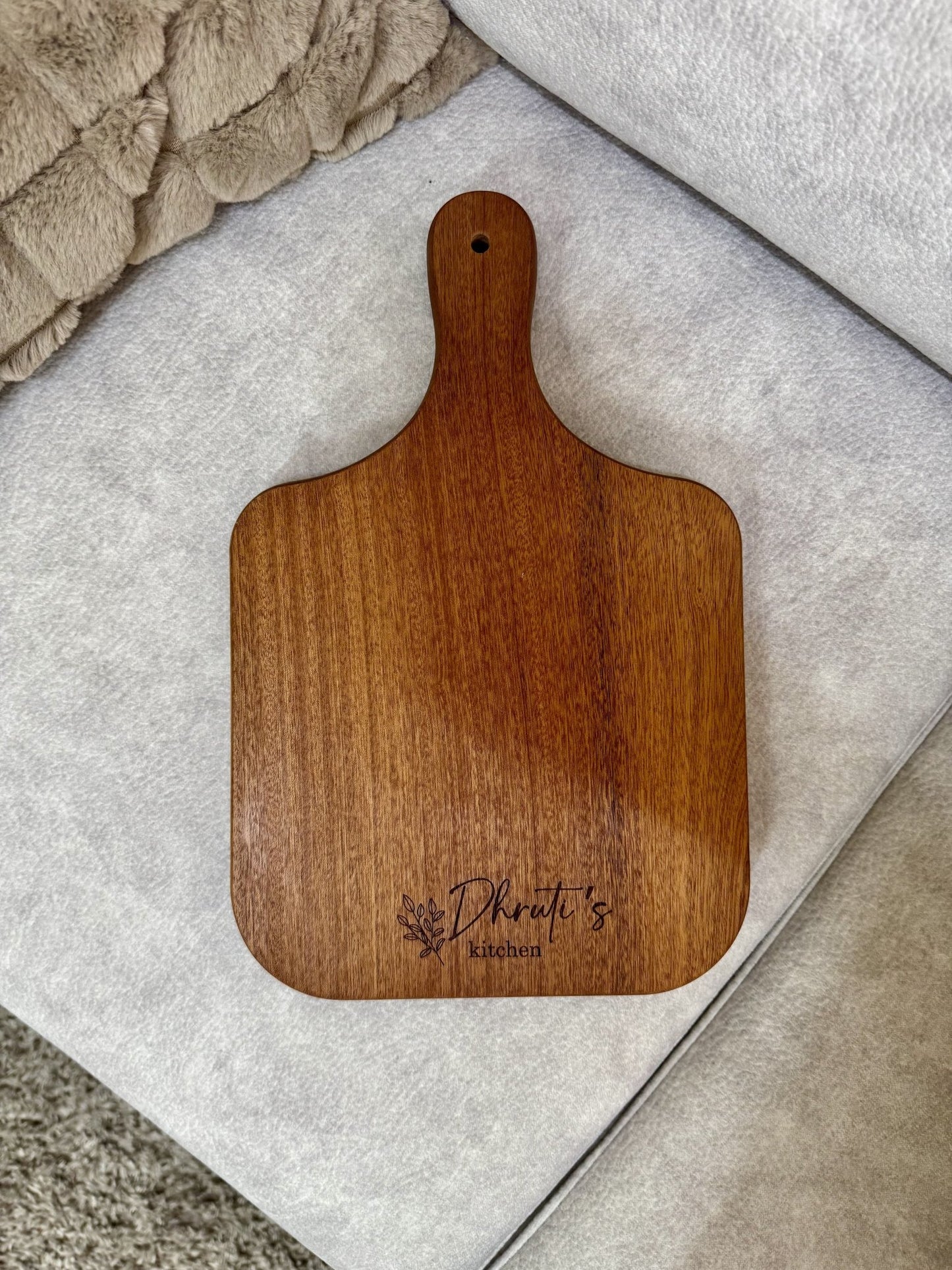 Personalized Bread Board - Personalized Gift - The Chic Habitat