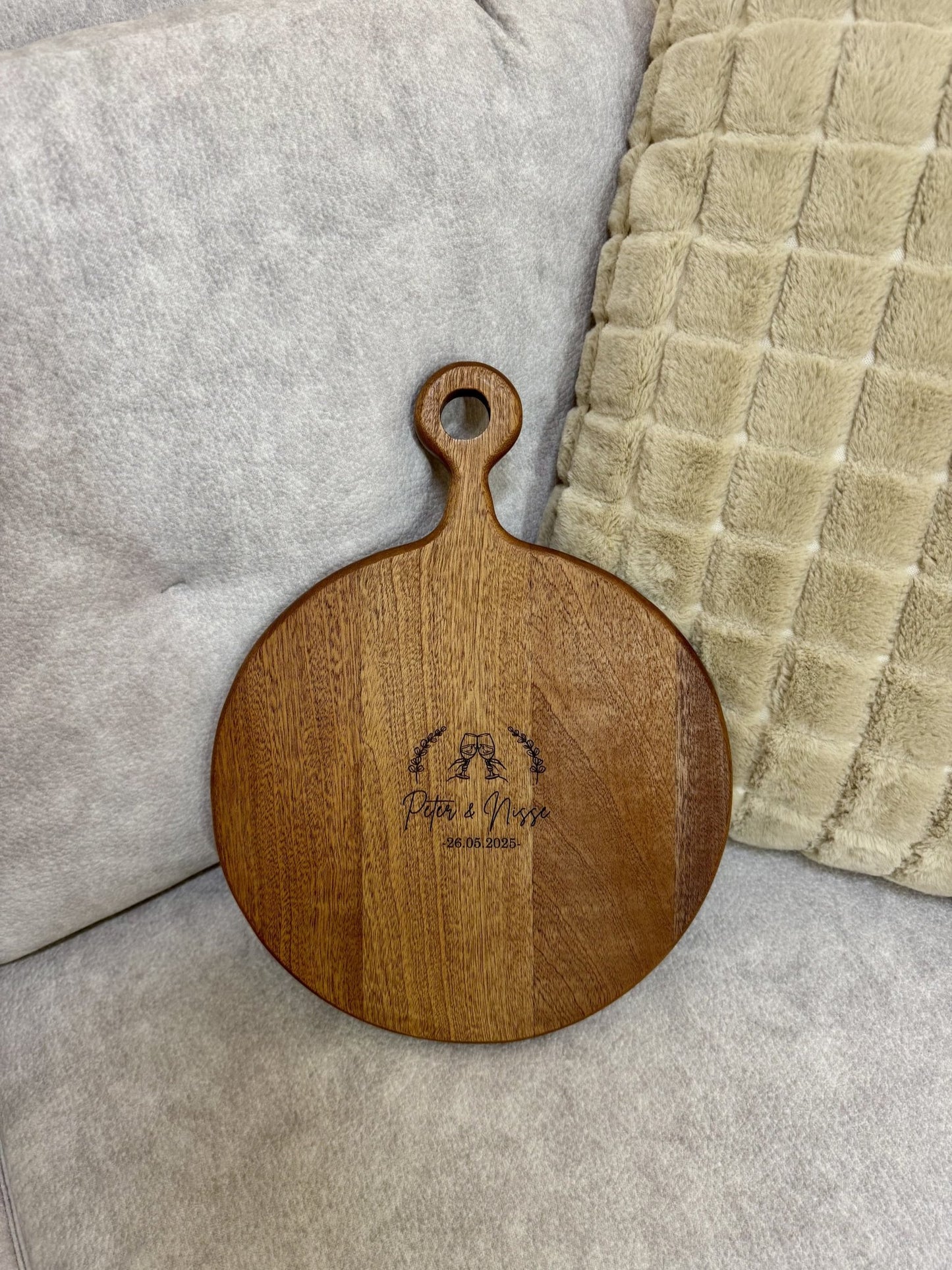 Pizza/ Cheese Board - Personalized Gift - The Chic Habitat