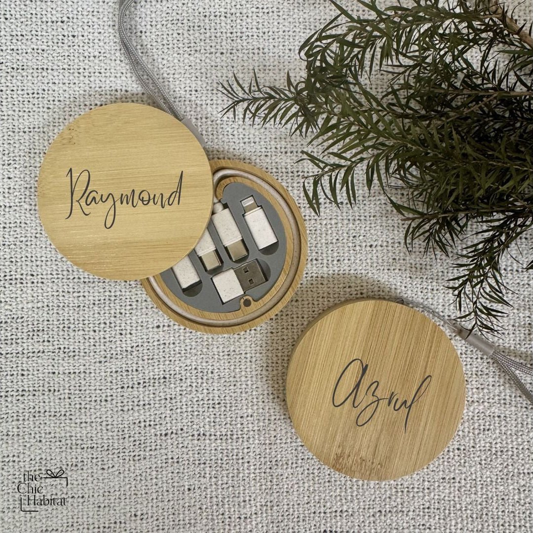 PlugMate | Wooden compact 6 - in - 1 USB Cable - Personalized Gift - The Chic Habitat