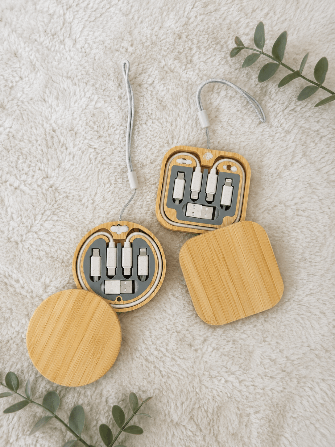 PlugMate | Wooden compact 6-in-1 USB Cable -Personalized Gift- The Chic Habitat
