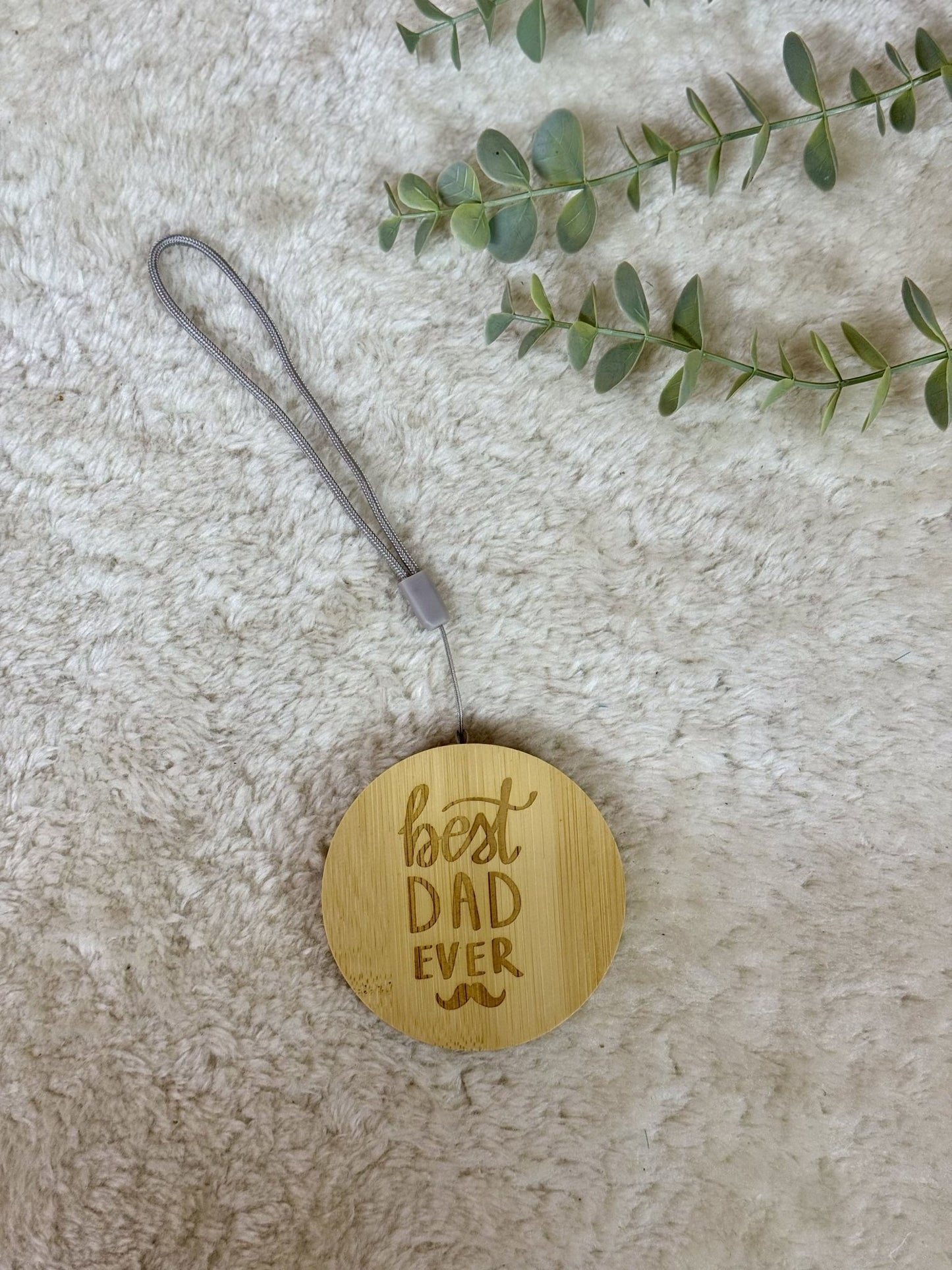 PlugMate | Wooden compact 6 - in - 1 USB Cable - Personalized Gift - The Chic Habitat