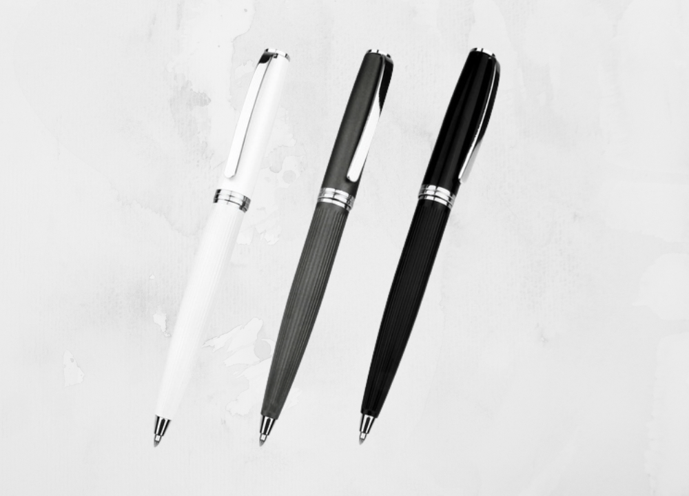 SleekTwist | Metal Ball Pen - Personalized Gift - The Chic Habitat