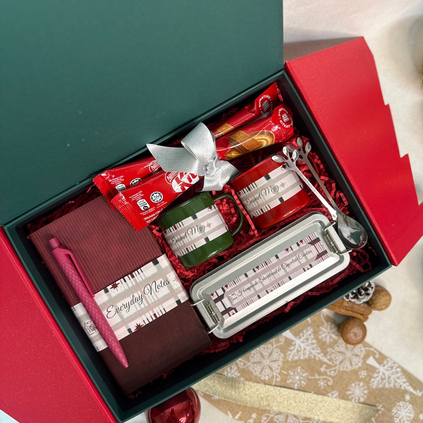 Christmas 2025 | Holly Haven