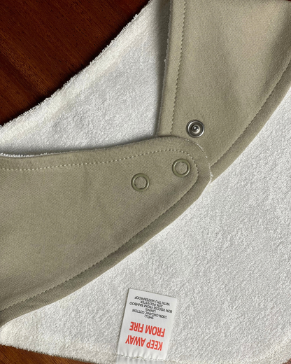 PoppyCo. | The Bandana Drool Bib (Triangle tip)