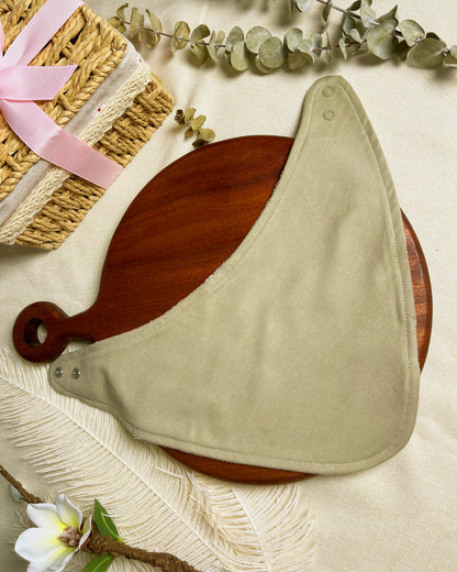 PoppyCo. | The Bandana Drool Bib (Triangle tip)