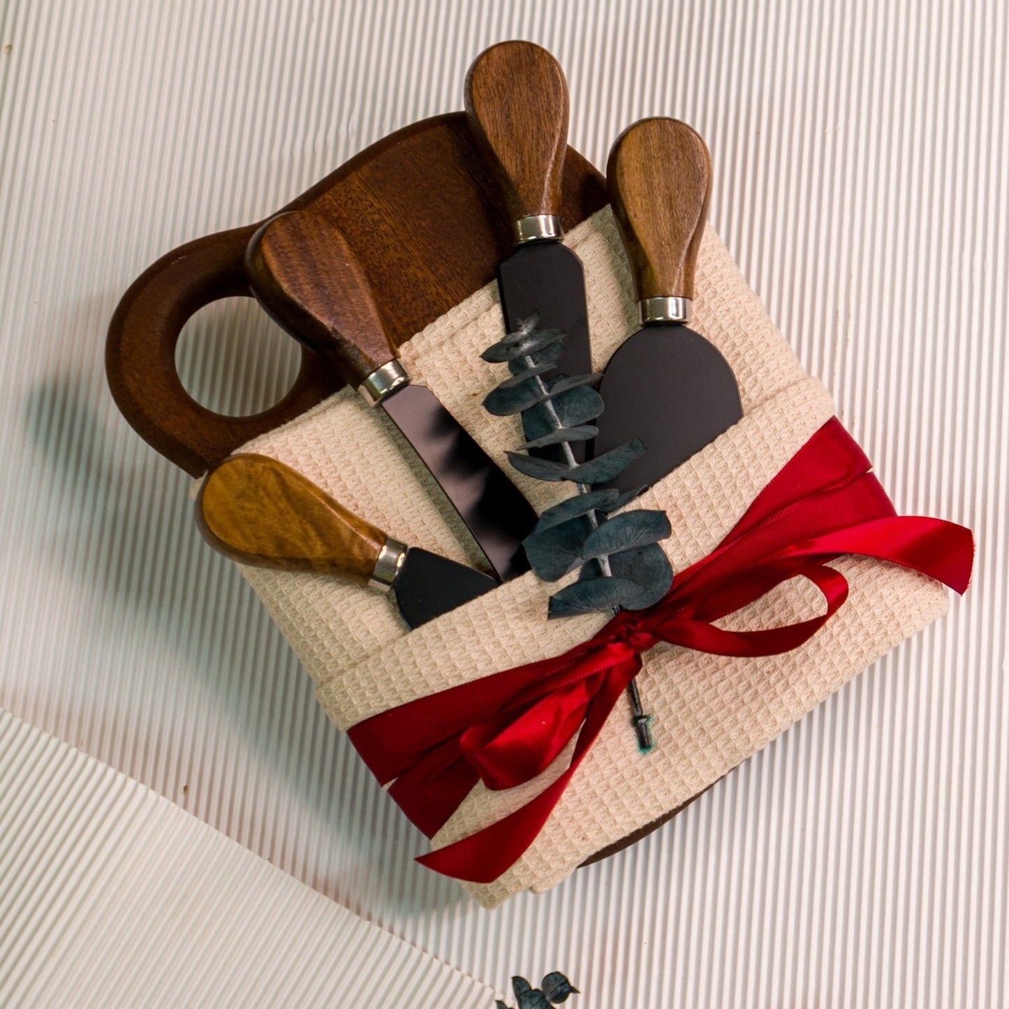 Artisan Serve & Slice Set | Cheese Knives Set & Mini Serving Board - Personalized Gift - The Chic Habitat