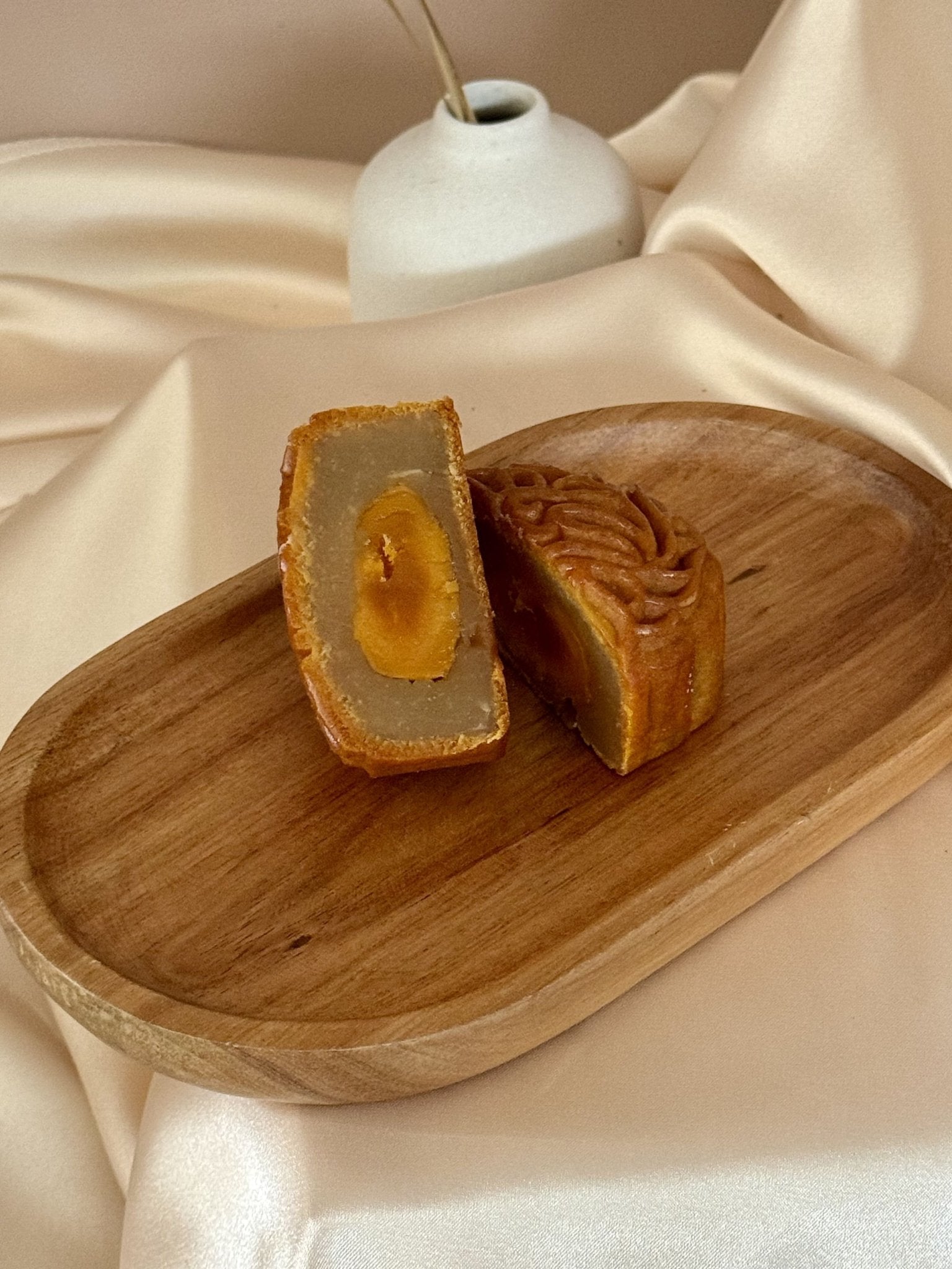 Blossom Moon 花月圆 - Personalized Gift - The Chic Habitat