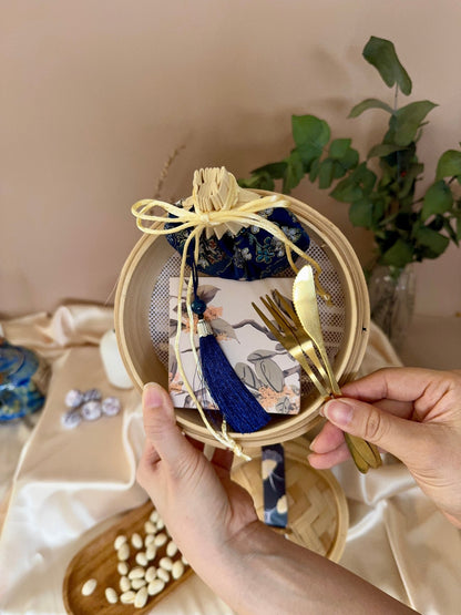 Blossom Moon 花月圆 - Personalized Gift - The Chic Habitat