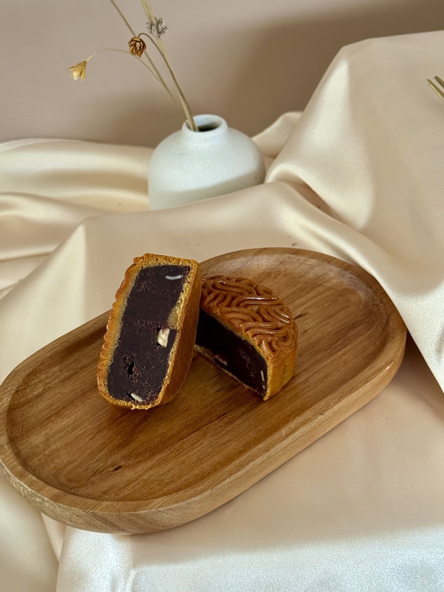 Blossom Moon 花月圆 - Personalized Gift - The Chic Habitat