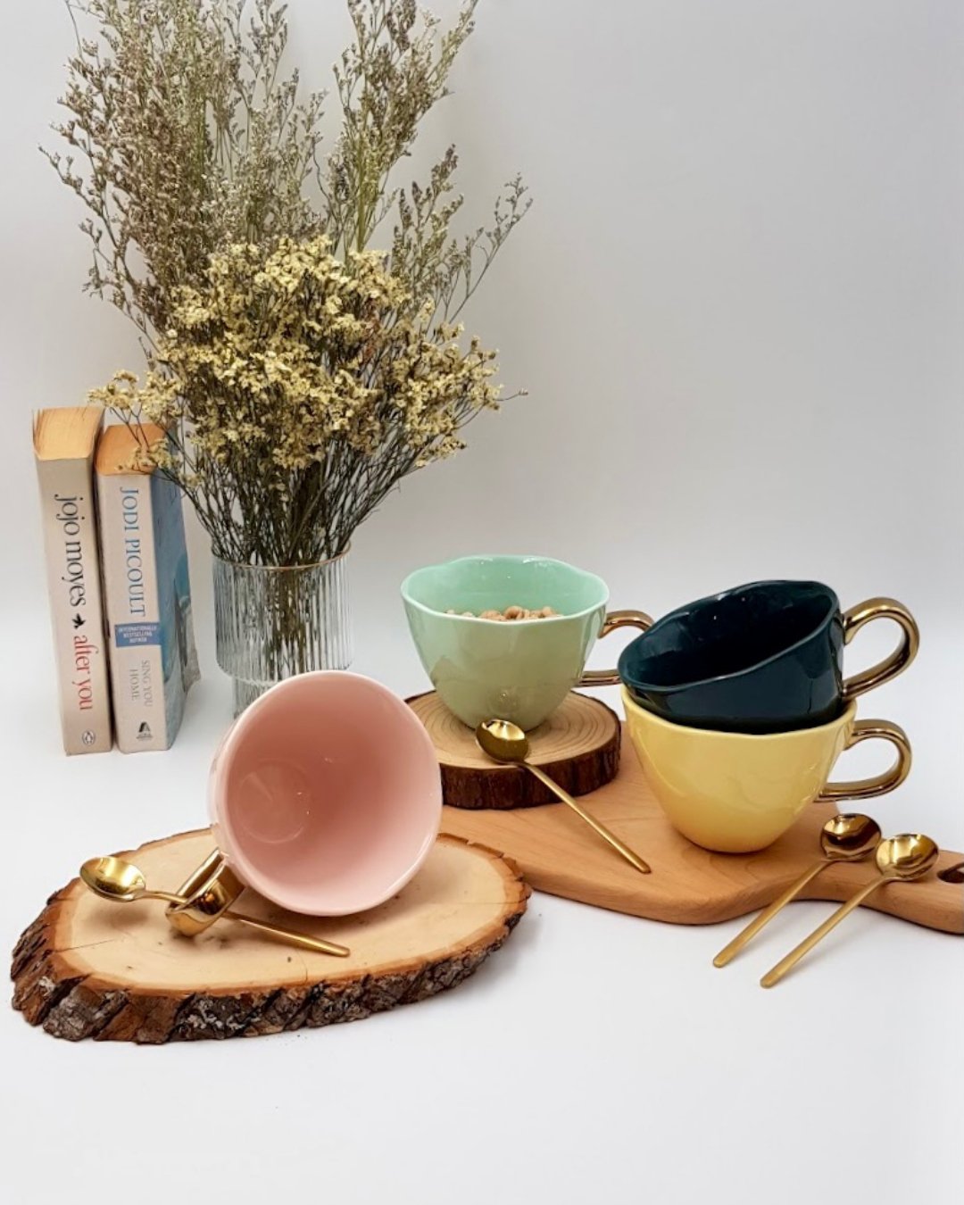 Breakfast Mug with Gold Handle - The Chic Habitat