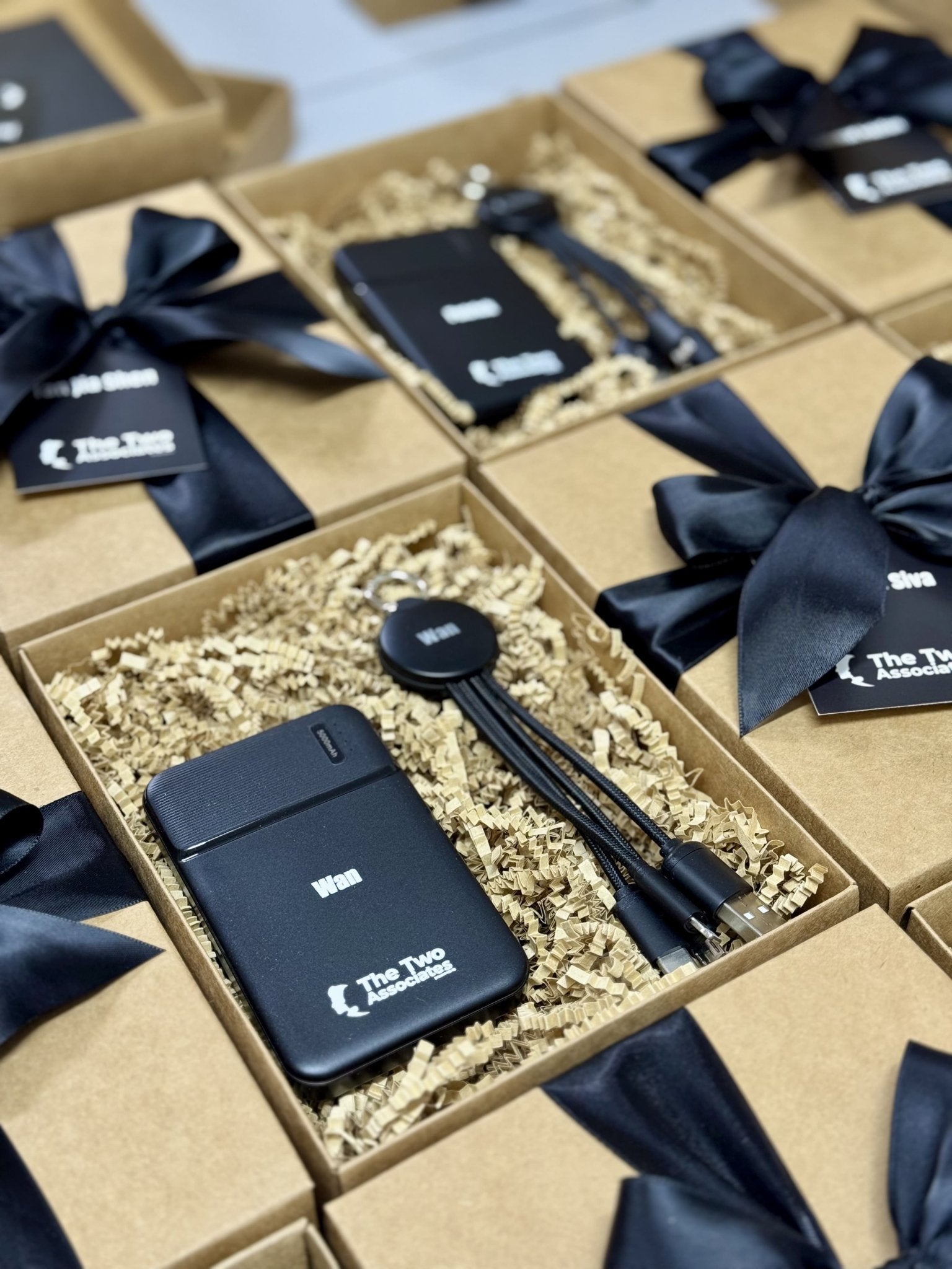 Corporate Giftset | Set 28 - The Chic Habitat