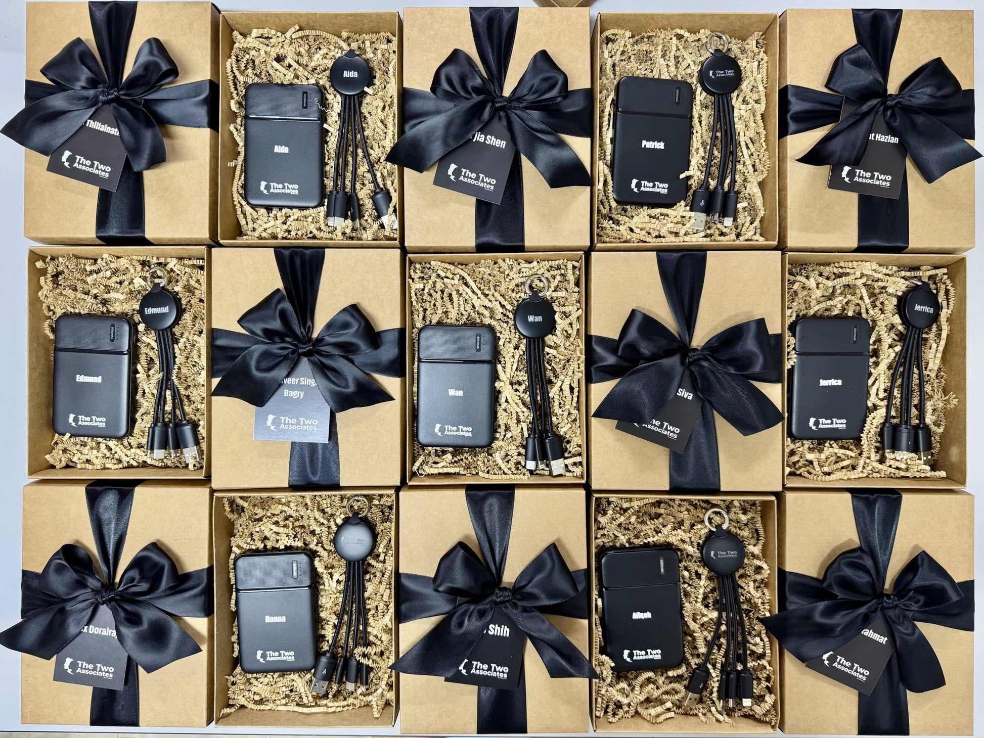 Corporate Giftset | Set 28 - The Chic Habitat