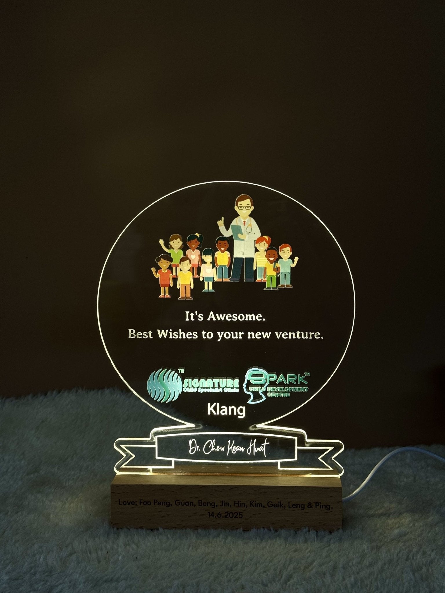 Cozy Cabin Nightlight | Acrylic LED Night Light - Personalized Gift - The Chic Habitat