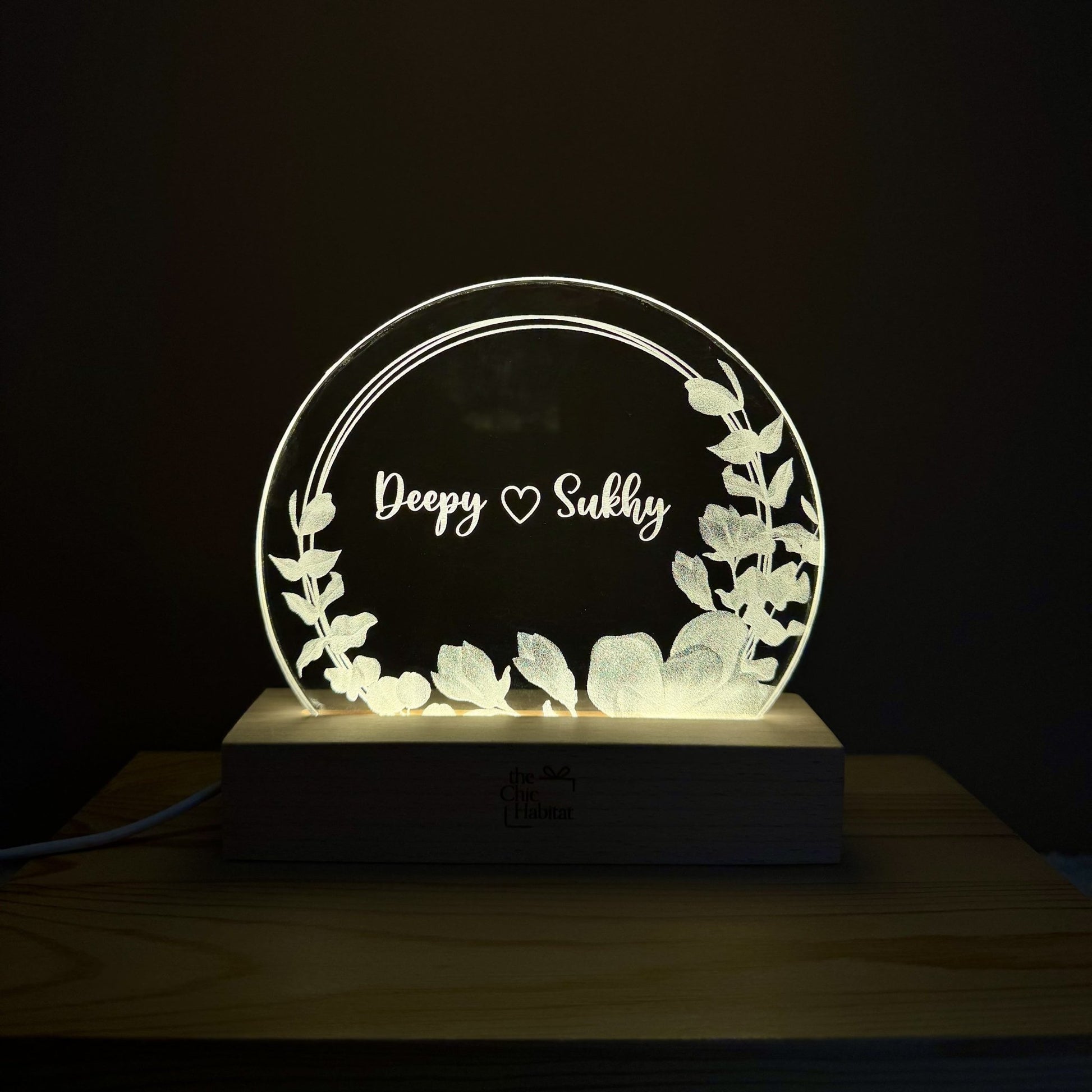Elegant Glow | Acrylic LED Night Light - Personalized Gift - The Chic Habitat