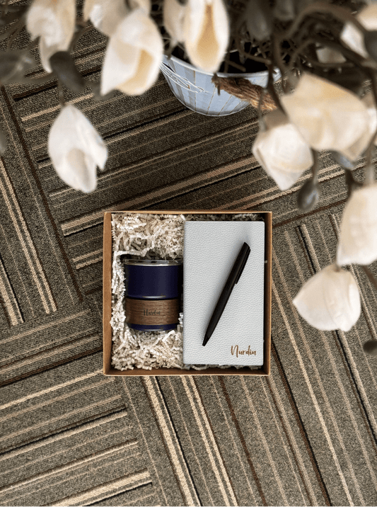 Gift Set | Sip & Script -Personalized Gift- The Chic Habitat