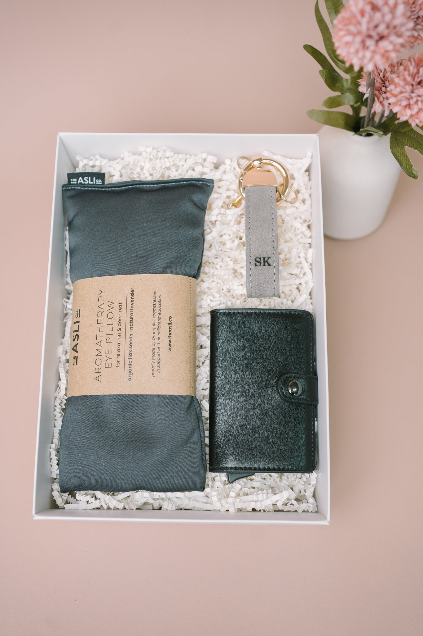 Gift Set | Still in Style - Personalized Gift - The Chic Habitat