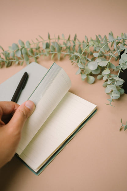 Gift Set | The Thoughtkeeper - Personalized Gift - The Chic Habitat