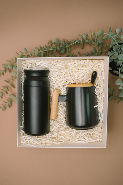 Gift Set | Twin Pour - Personalized Gift - The Chic Habitat