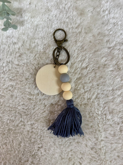 Little Hinge | Wooden Tassel Keychain - Personalized Gift - The Chic Habitat