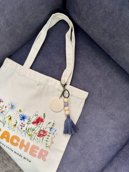 Little Hinge | Wooden Tassel Keychain - Personalized Gift - The Chic Habitat