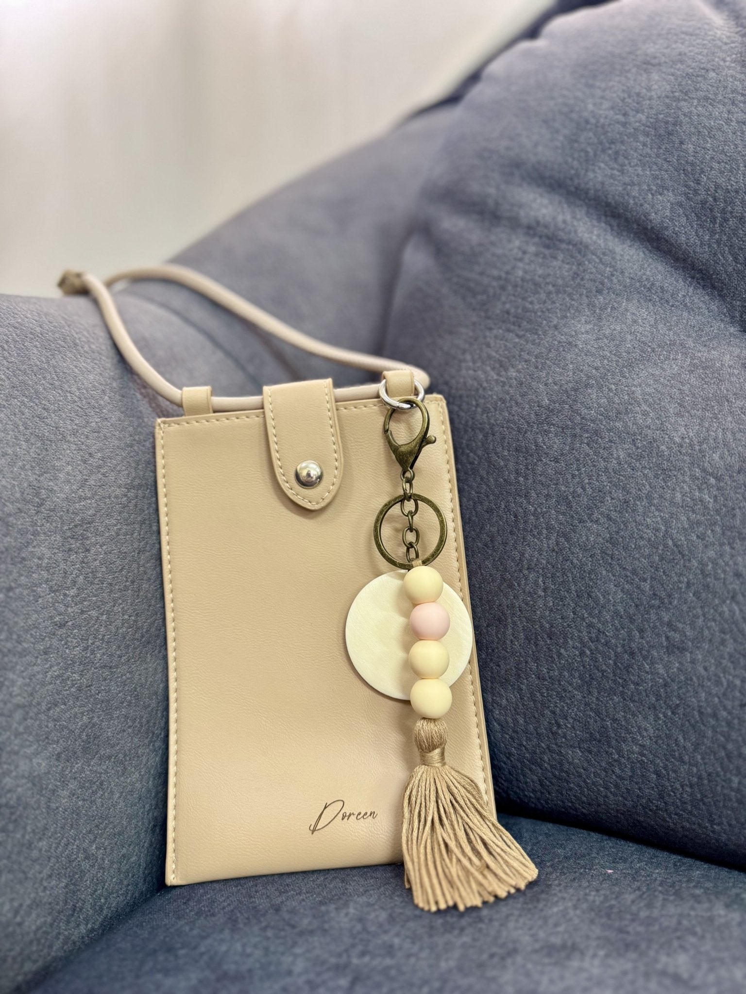 Little Hinge | Wooden Tassel Keychain - Personalized Gift - The Chic Habitat