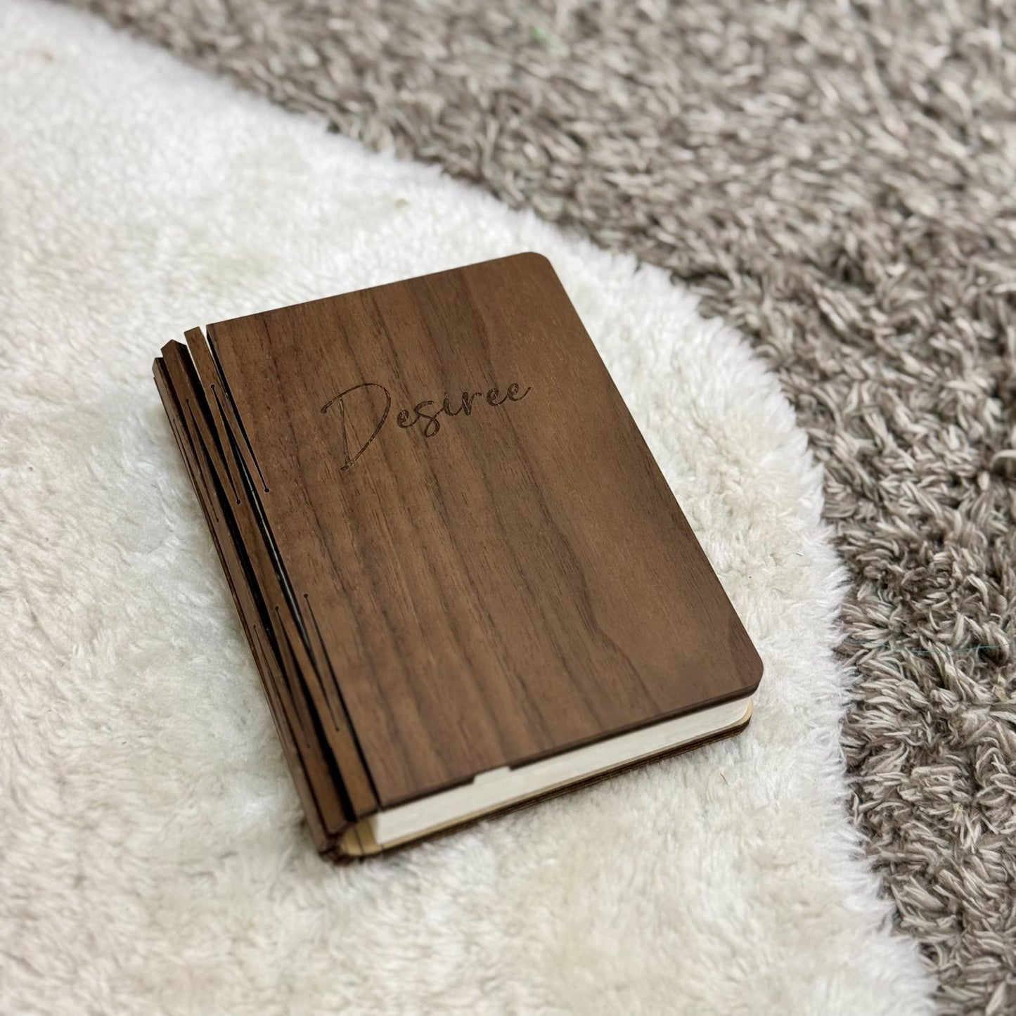Luminous Tales | Wooden Nightlight - Personalized Gift - The Chic Habitat