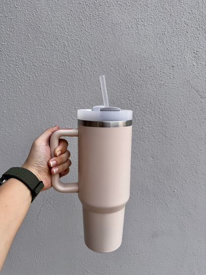 Magnolia Tumbler - Personalized Gift - The Chic Habitat