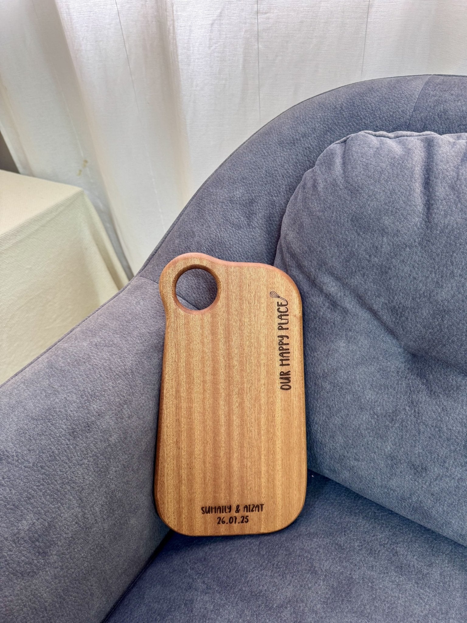 Personalized Serving Board - Personalized Gift - The Chic Habitat