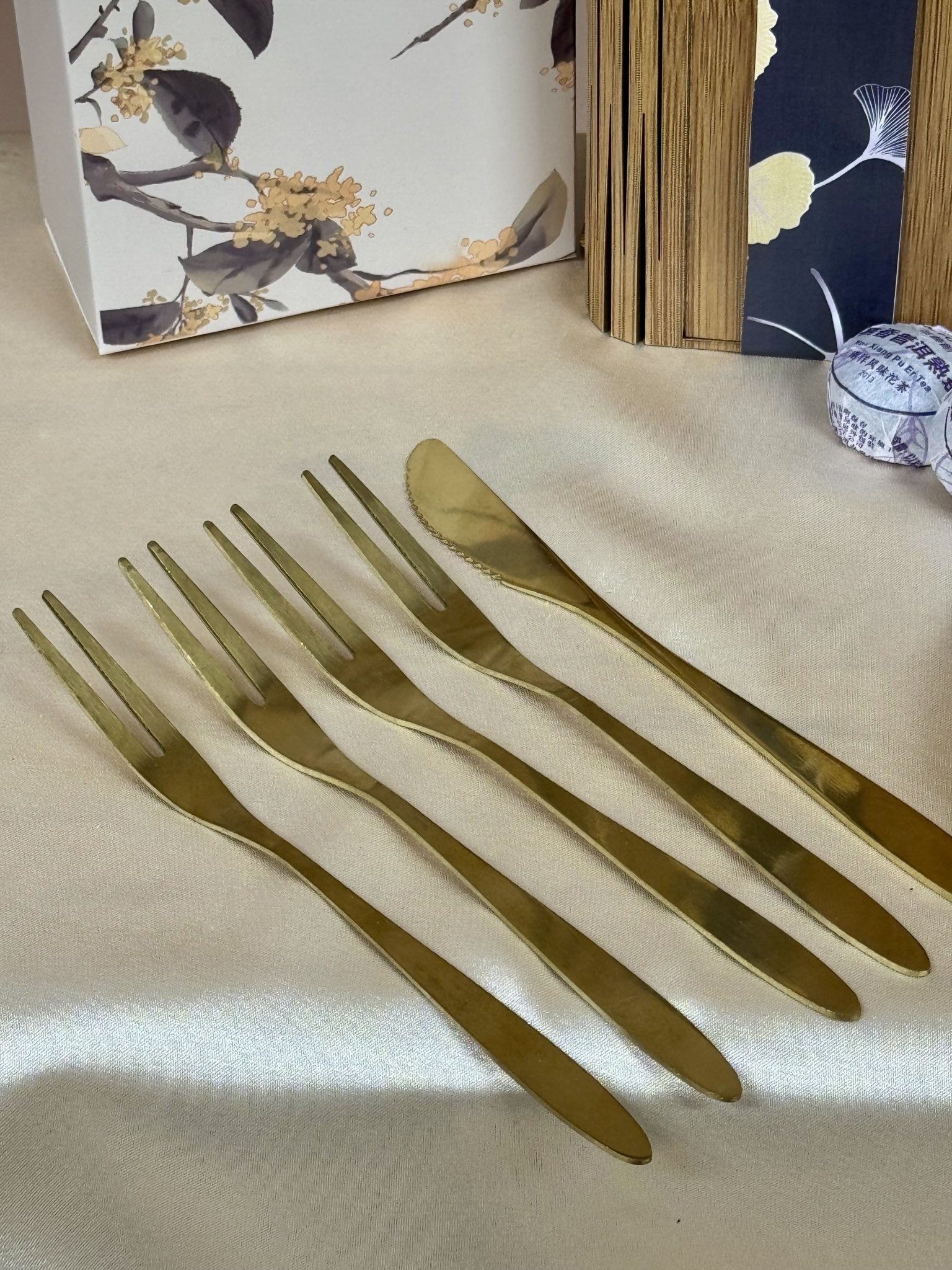 Petals of Harmony 花瓣和韵 - Personalized Gift - The Chic Habitat