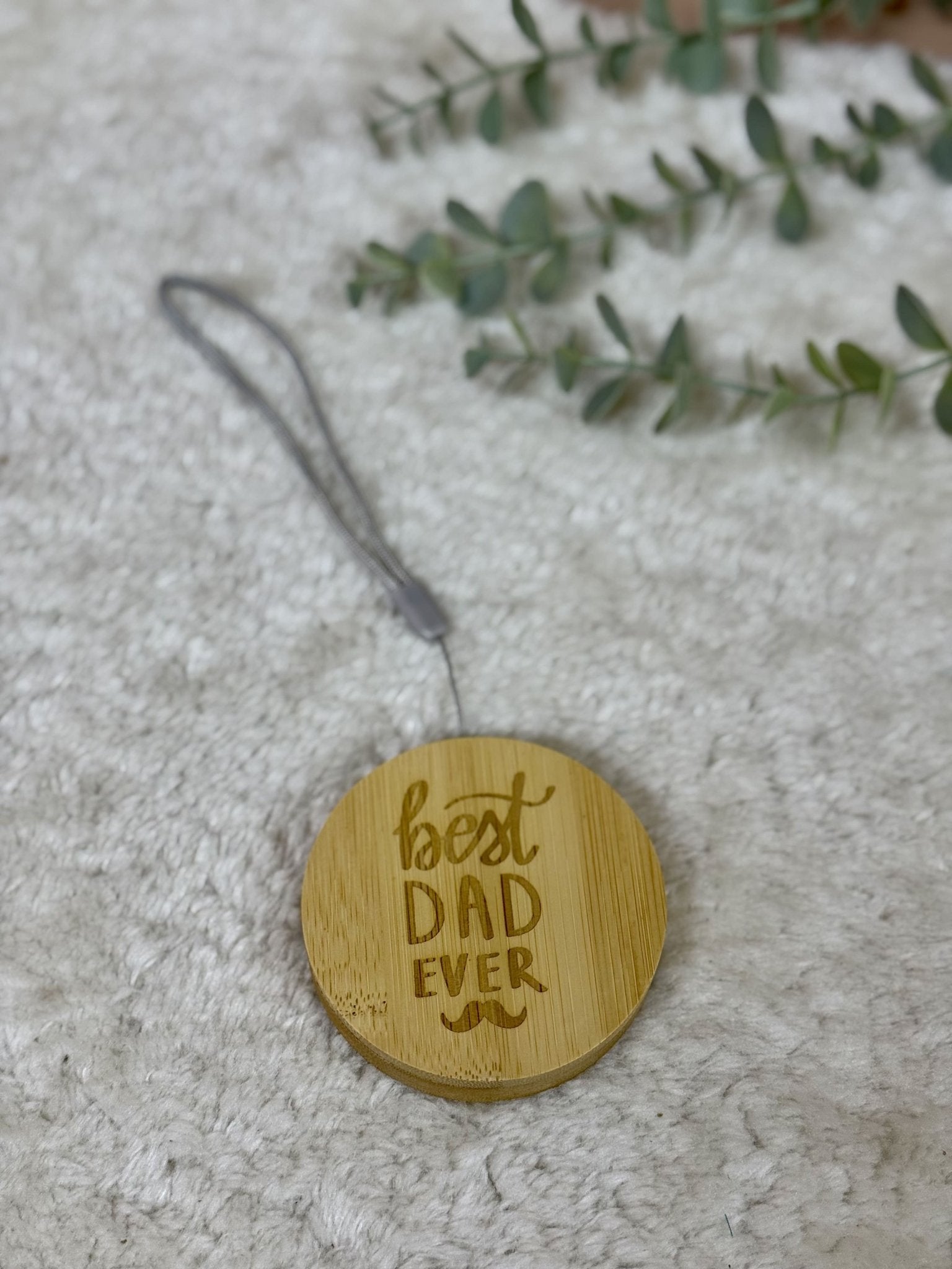 PlugMate | Wooden compact 6 - in - 1 USB Cable - Personalized Gift - The Chic Habitat