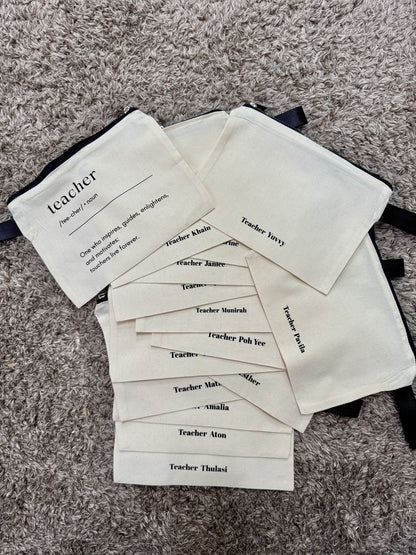 The Daily Zip | Canvas Pouch - Personalized Gift - The Chic Habitat