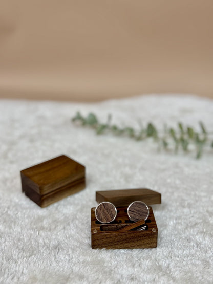 The Finishing Touch | Tie Clip & Cuff Links Set - Personalized Gift - The Chic Habitat