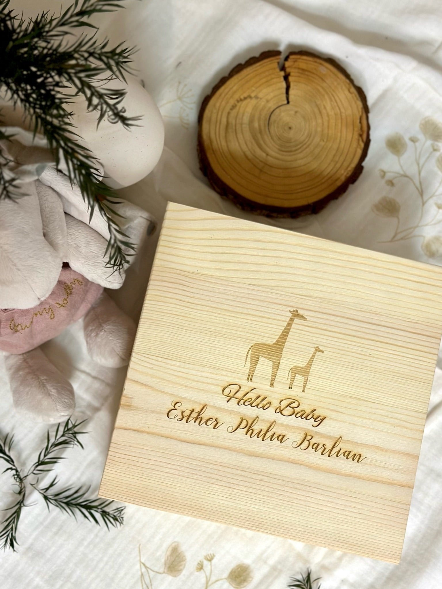 Wooden Keepsake Box | Small -- The Chic Habitat