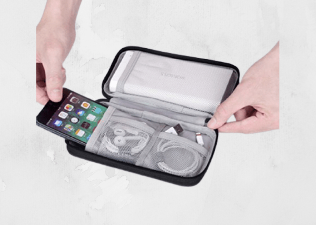 ZipProtect Case | Water‑Repellent Polyester Gadget Pouch - Personalized Gift - The Chic Habitat