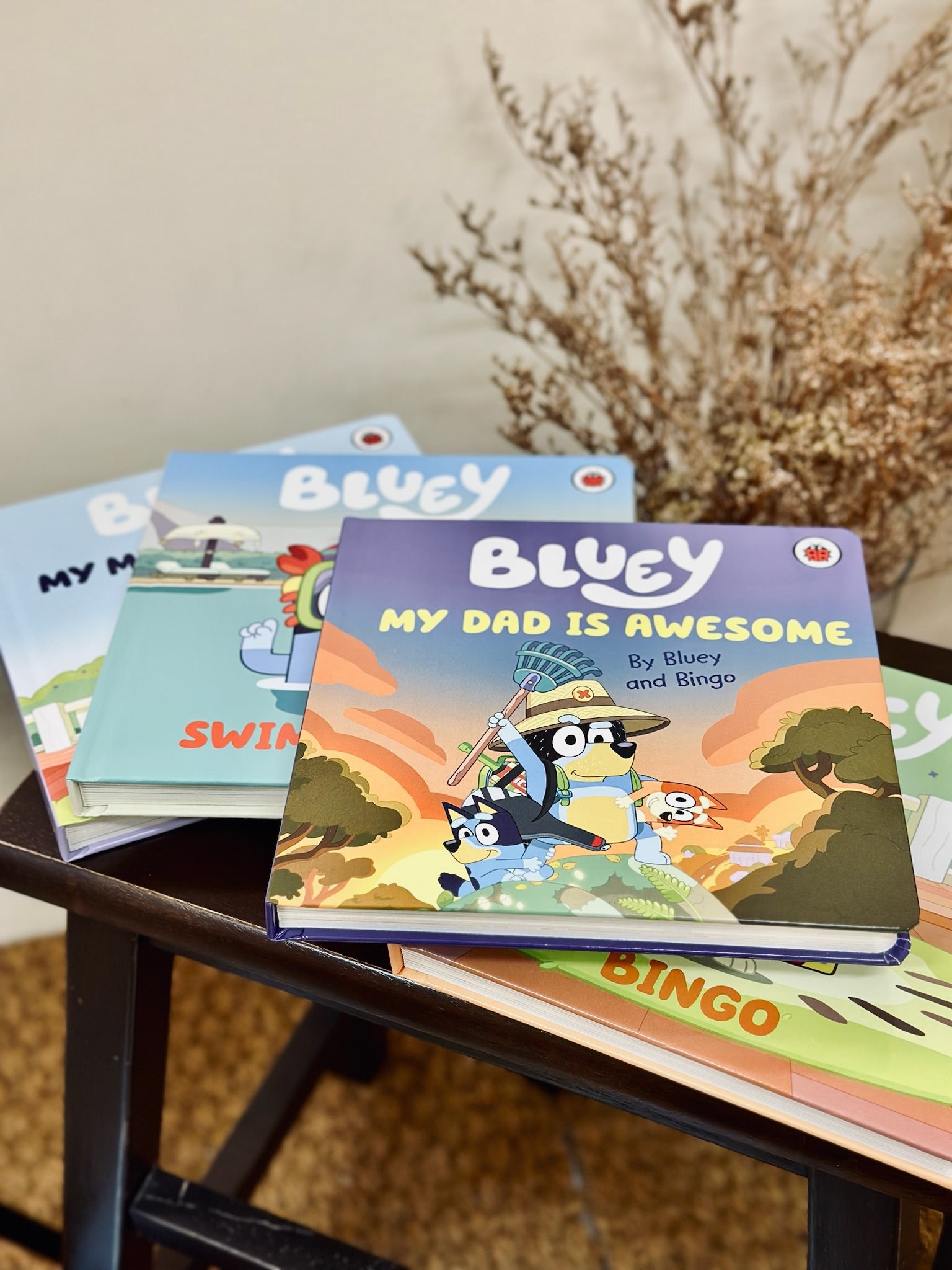 Bluey Books Series -- The Chic Habitat