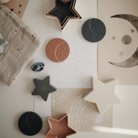 Mushie | Nesting Stars Stacking Toy - The Chic Habitat