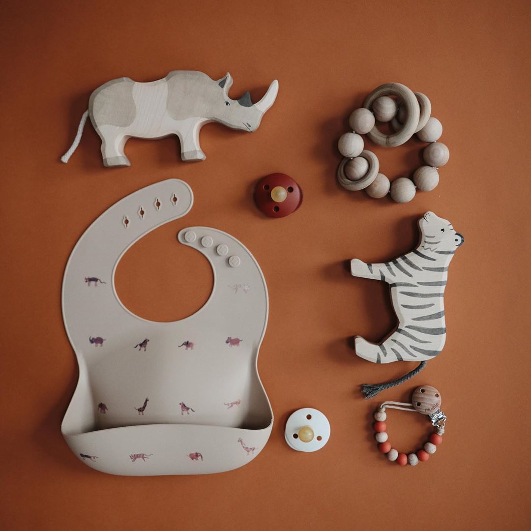 Mushie | Silicone Bib Print - The Chic Habitat