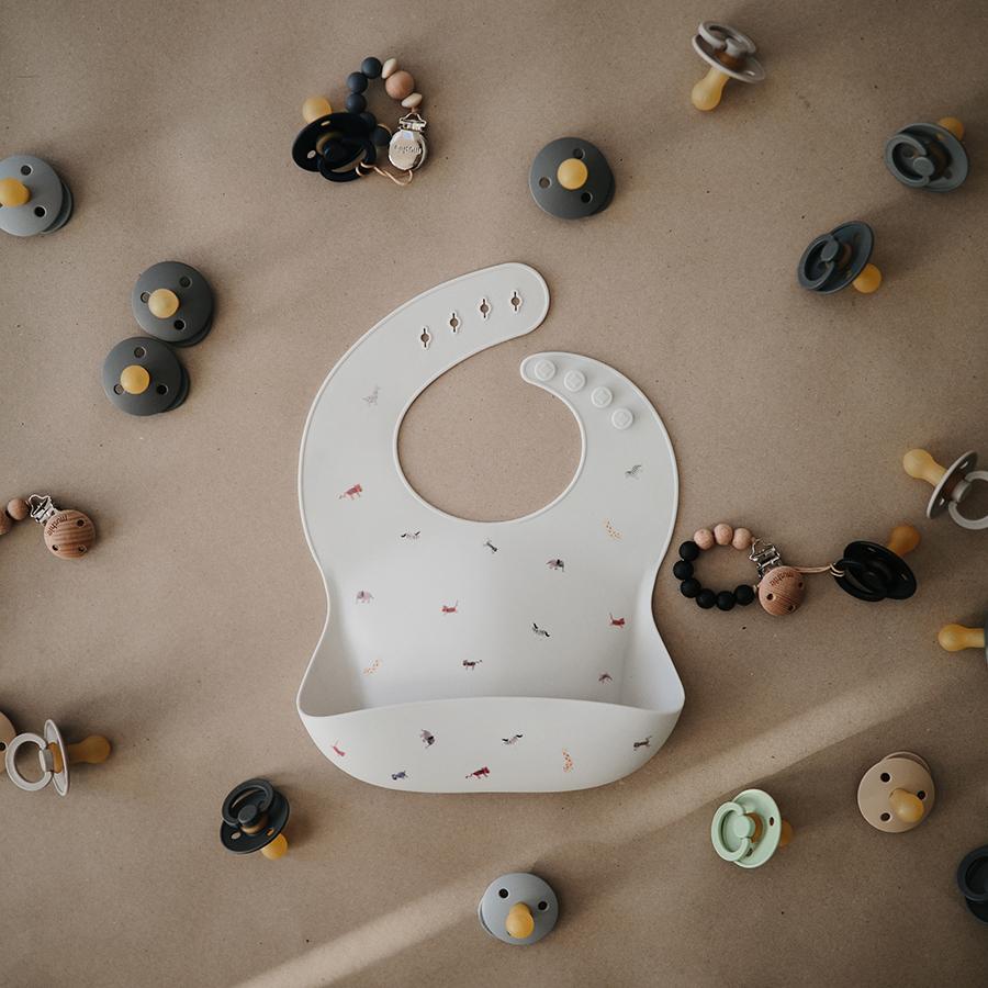Mushie | Silicone Bib Print - The Chic Habitat