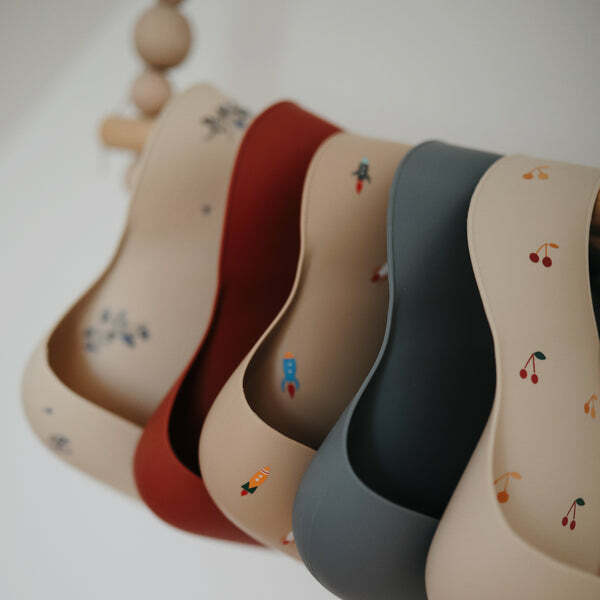 Mushie | Silicone Bib Print - The Chic Habitat