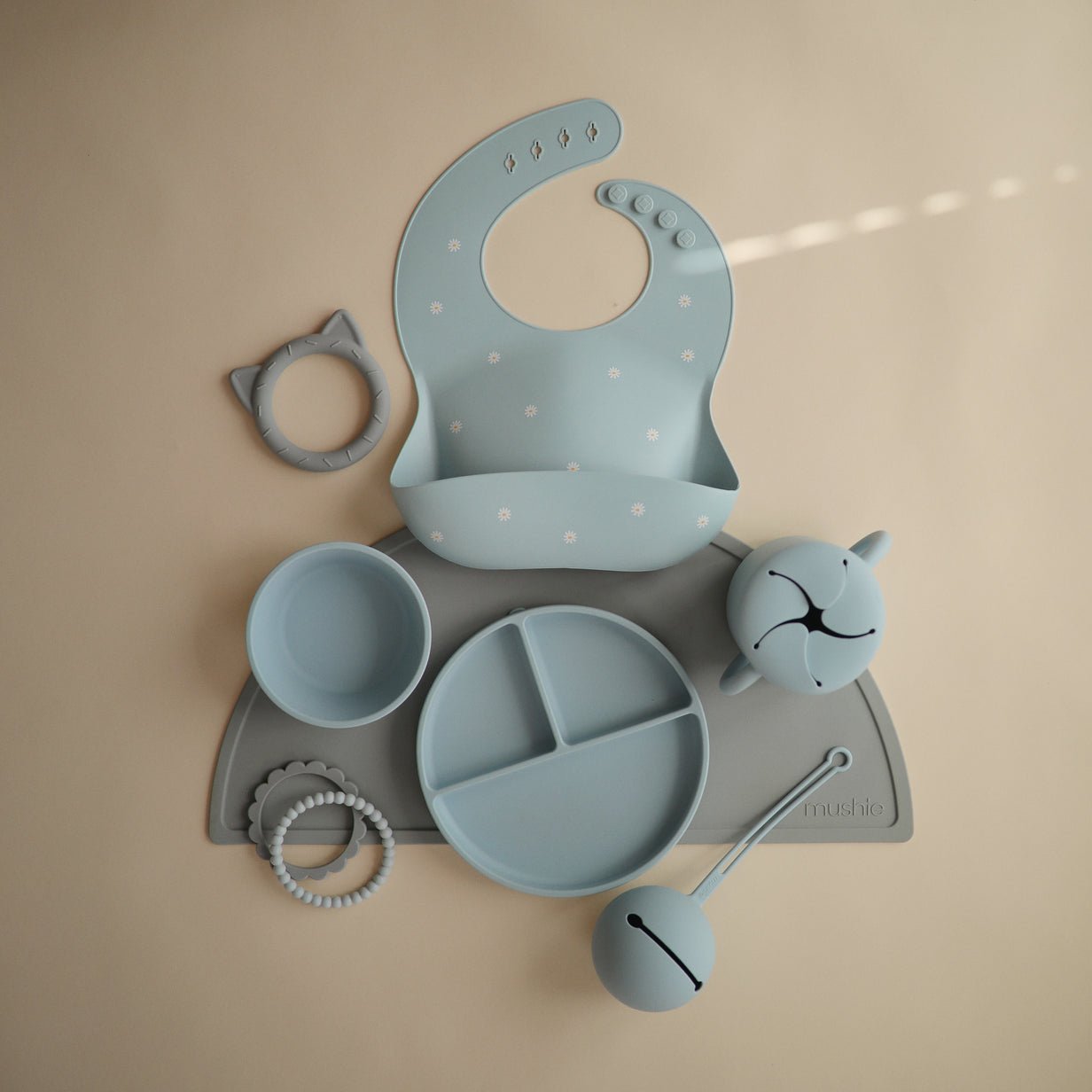 Mushie | Silicone Bib Print - The Chic Habitat