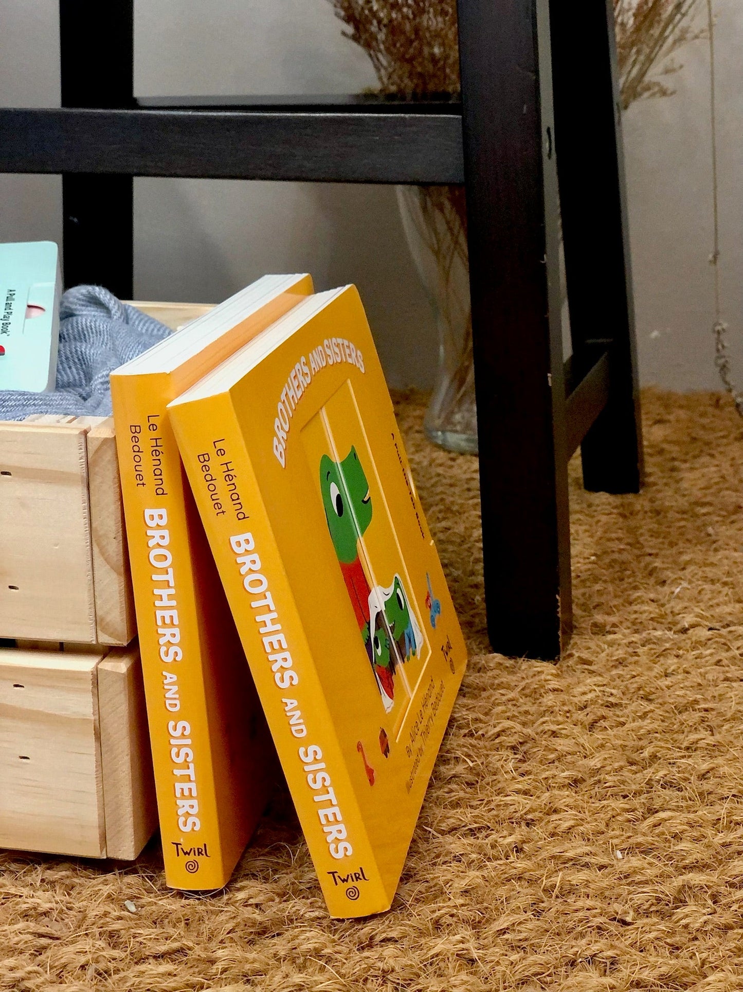 Pull & Play Series - The Chic Habitat