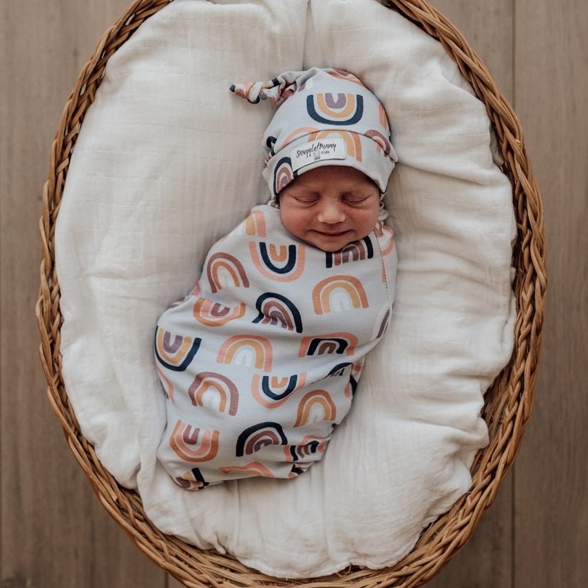 Snuggle Hunny Kids | Swaddle & Beanie Set - The Chic Habitat