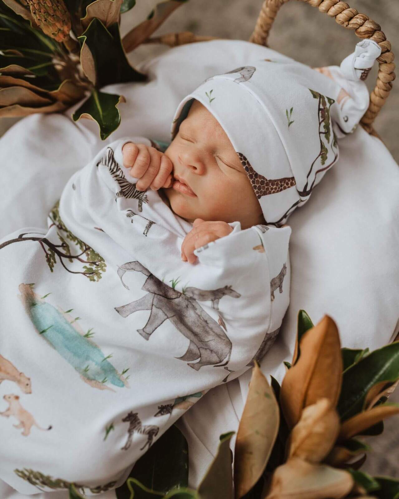 Snuggle Hunny Kids | Swaddle & Beanie Set - The Chic Habitat